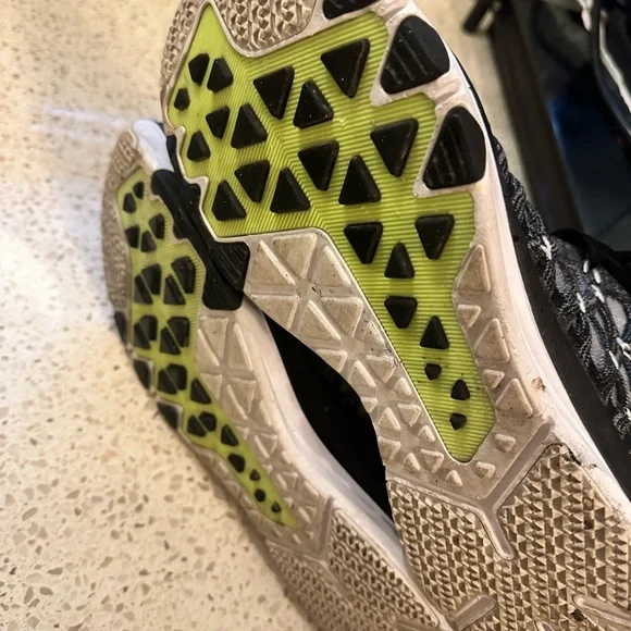 NIKE Training Sneakers - Picture 6 of 6